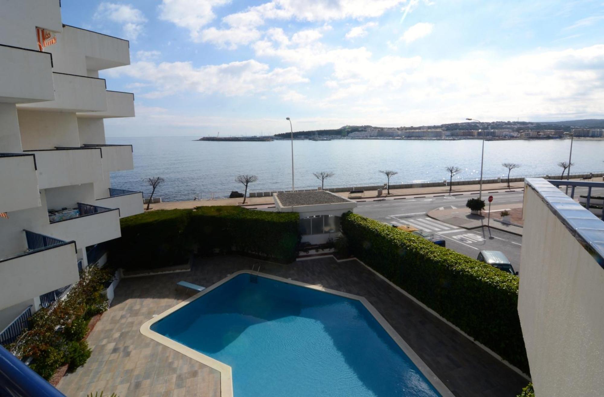 Passeig Del Mar - Apartamentos Primera Linea Л'Аскала Екстер'єр фото