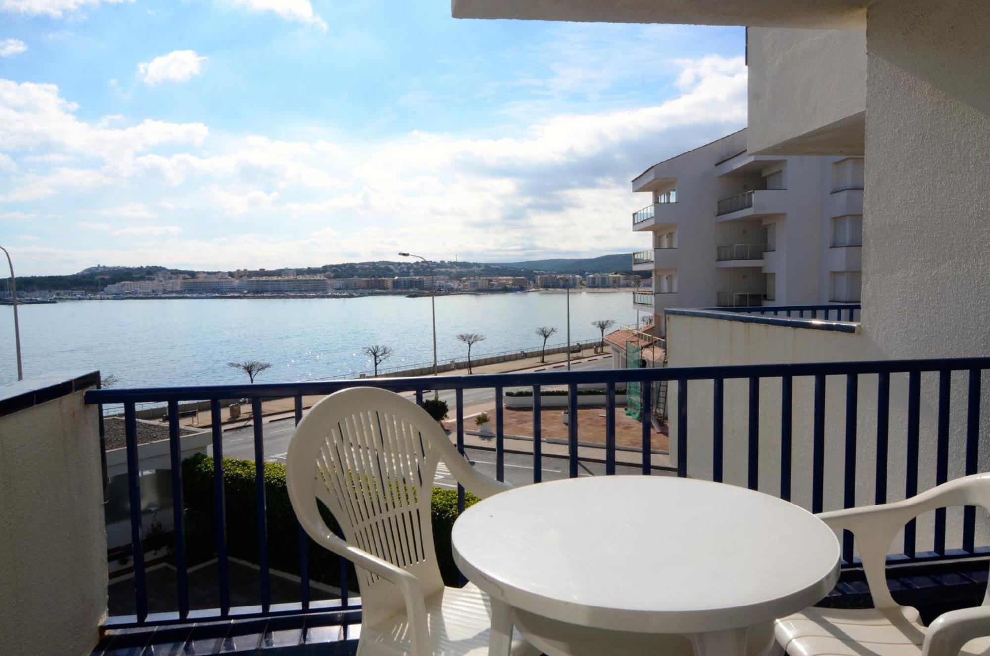 Passeig Del Mar - Apartamentos Primera Linea Л'Аскала Екстер'єр фото